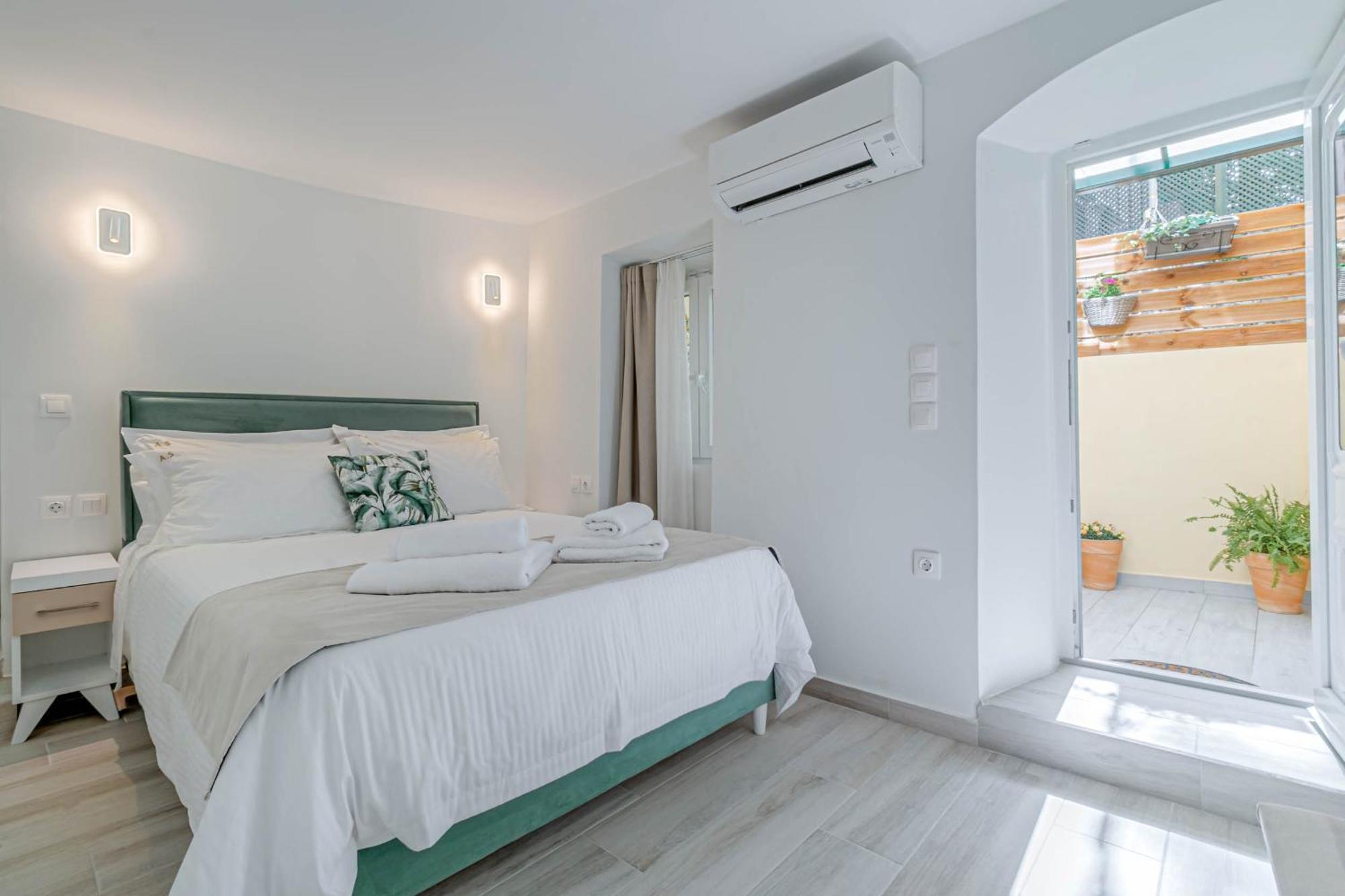 Agisilaos Apartments Corfu  Eksteriør billede